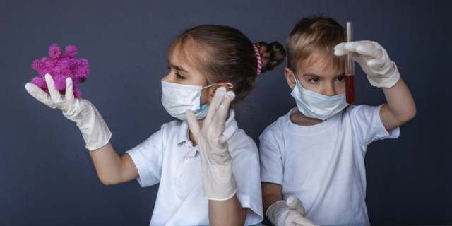 Crescono i casi di Covid-19 tra bambini e adolescenti