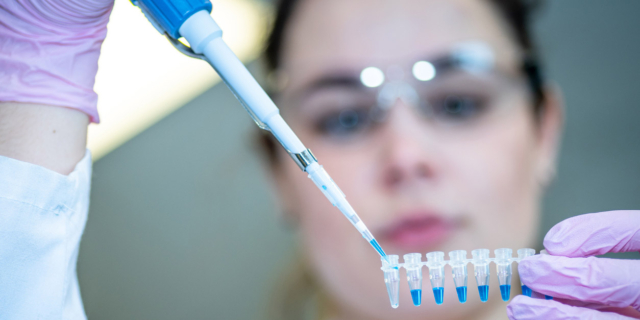 Covid-19, una possibile cura anche dalle cellule staminali del cordone ombelicale