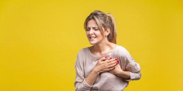 Infarto da giovane? Le donne correranno meno rischi