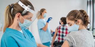 Papilloma virus, la terapia vincente è il vaccino