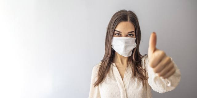 Si chiama maskne  la nuova malattia della pelle