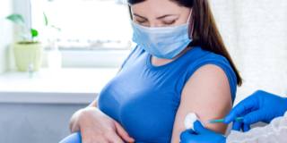 Il vaccino contro il Covid-19 in gravidanza è sicuro