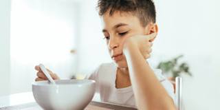 Disturbi alimentari in aumento fra giovanissimi e maschi. È allarme!