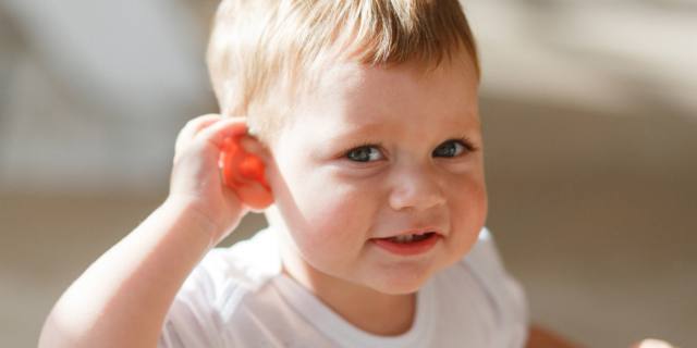 Un orecchio bionico per i difetti dell’udito dei bambini