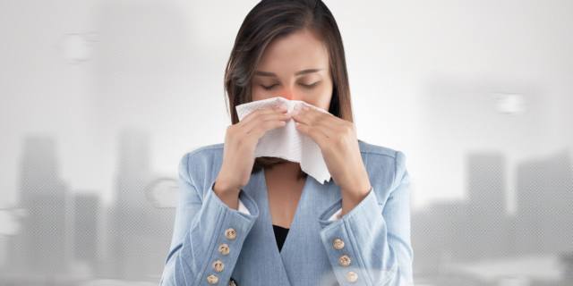 Tumore al seno: tra le cause anche lo smog