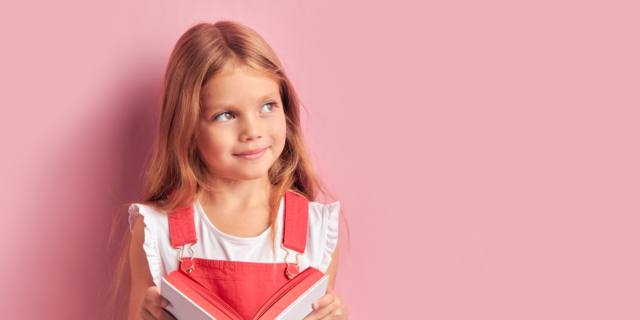 Tablet battuti dai libri di carta nella lettura per i più piccoli