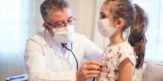 Il vaccino anti Covid-19 causa miocardite nei bambini?