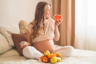 Come si può proteggere la salute del feto con l’alimentazione?