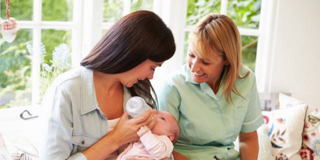 Gravidanza e Covid-19: perché nasce l’ostetrica di comunità?