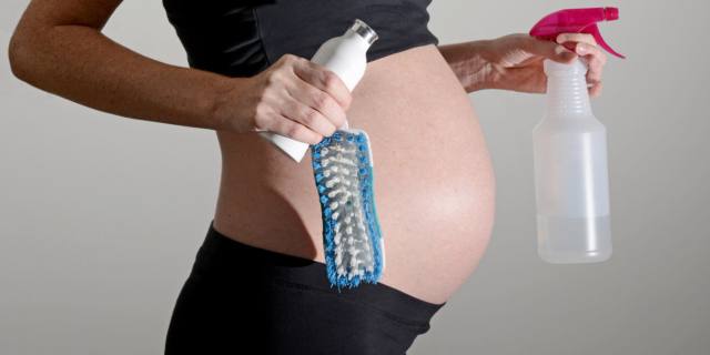 Esiste un legame tra allergie e disinfettanti in gravidanza?