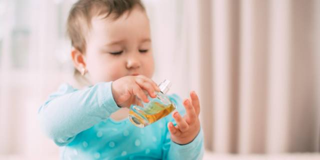 Come usare l’acqua di colonia per i neonati?