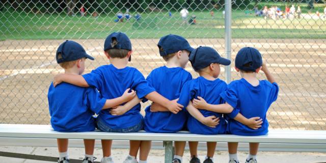 Sport di squadra: riducono ansia e depressione nei bambini?