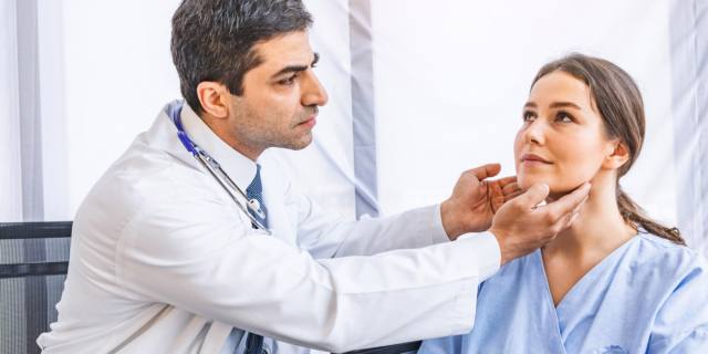 Tiroide: le regole della prevenzione a tavola e perché sono così importanti in gravidanza