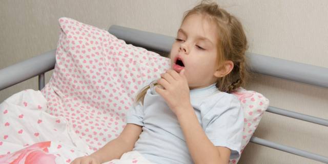 Bronchite nei bambini: quali rischi provoca?