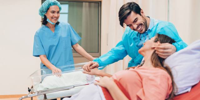 Fettuccia parto indotto: cos’è, come funziona e quando si usa?