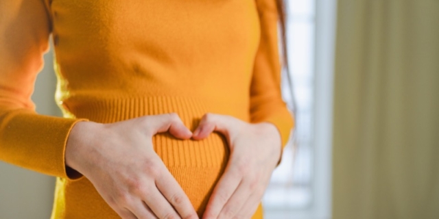 Metodi della nonna per sapere se si è incinta: quali sono affidabili?