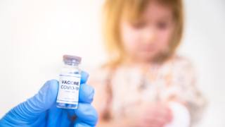 il vaccino anti covid è sicuro anche nei bambini
