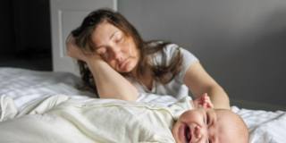 cosa fare se il neonato non dorme?