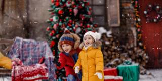È già iniziato il Natale 2022 per i bambini con tanto divertimento nei parchi gioco
