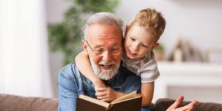 Long Covid: perché bisogna fare attenzione ai nonni?