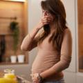 La nausea è uno dei primi sintomi della gravidanza