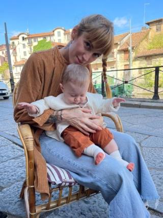 Lucille con la figlia Futura