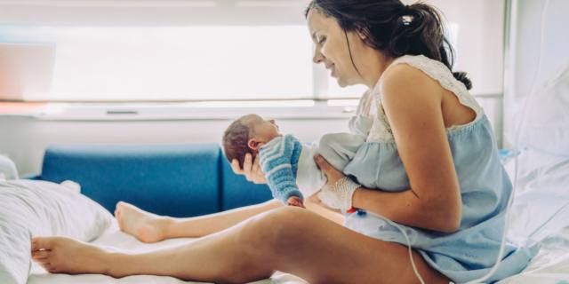 Rooming in: cos’è, pro e contro e quando si può rifiutare