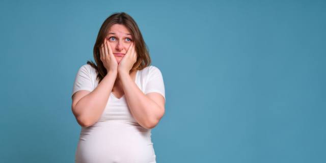 Paure pre e post gravidanza: dalle infezioni al capoparto