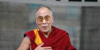 Dalai Lama e bambino, il video commentato dagli esperti