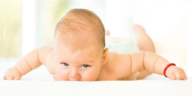 Tummy Time, cos’è? Esercizi e quando iniziare