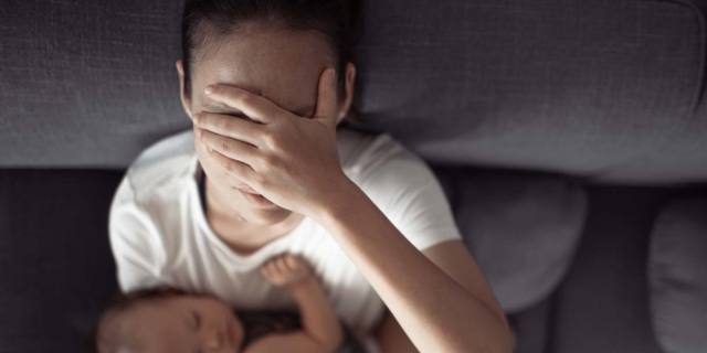 Depressione post partum: sintomi, durata e cosa fare
