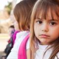 Il mutismo selettivo è un disturbo che nasconde un disagio psicologico del bambino come la dislessia e l'Adhd. I consigli dell'esperto per affrrontarlo al meglio