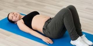 Pavimento pelvico: esercizi di Kegel e riabilitazione del perineo