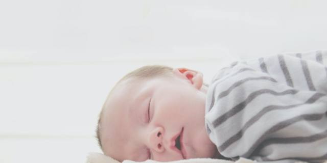 Come insegnare ai bambini a dormire soli: consigli e suggerimenti