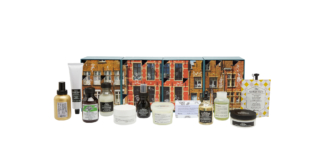 11. _ADVENT CALENDAR open with products copia