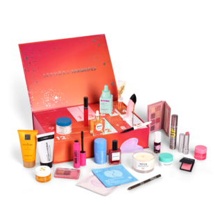 5. SEPHOCO_Xmas23_Packshot_Calendar_OpenedWithProducts_RVB_72dpi