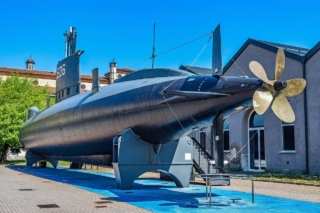 submarine-7060134_1280 (1) submarine-7060134_1280 (1)