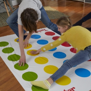 regali-natale-bambini-grandi-twister regali-natale-bambini-grandi-twister