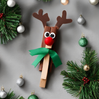Mollette da bucato per i lavoretti di Natale: le idee più originali per  decorare con creatività 