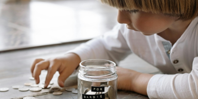 Paghetta ai figli: quando iniziare? Come organizzarsi?