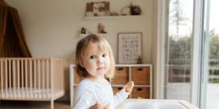 Cameretta Montessori: idee, consigli e mobili giusti