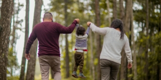 Sclerosi multipla pediatrica: a che età si manifesta e come si cura