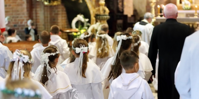 Regali per la comunione: tante idee per lui e per lei