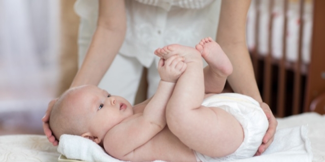 Doppia pesata del neonato: cos’è e perché non farla