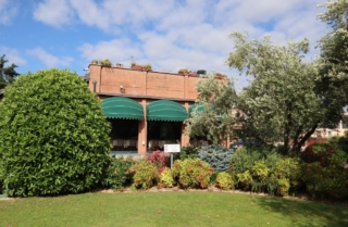 Agriturismo La Torrazza Agriturismo La Torrazza