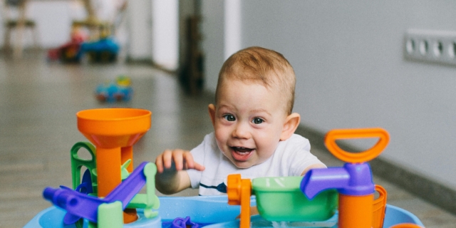 Come tenere i bambini freschi in estate: consigli utili