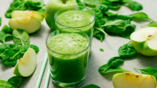 Smoothie verdure e frutta Smoothie verdure e frutta