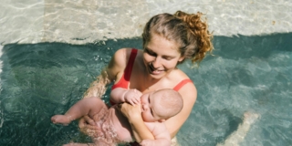 Nuoto neonatale e corsi di acquaticità: tutti i vantaggi