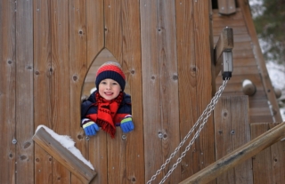 11 giochi da fare all’aperto in inverno con i bambini