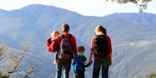 Bambini e montagna: come viverla in sicurezza